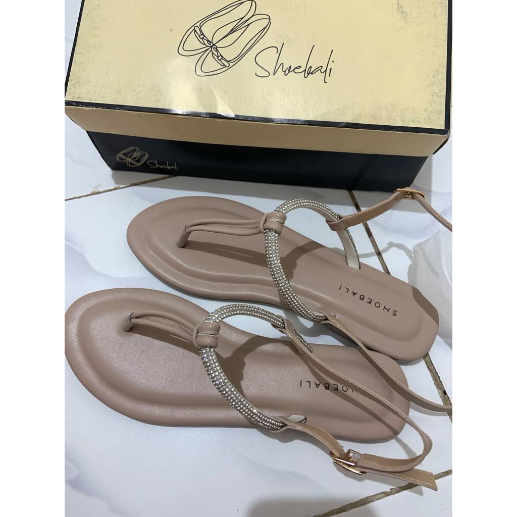 PRELOVED SHOEBALI sandal