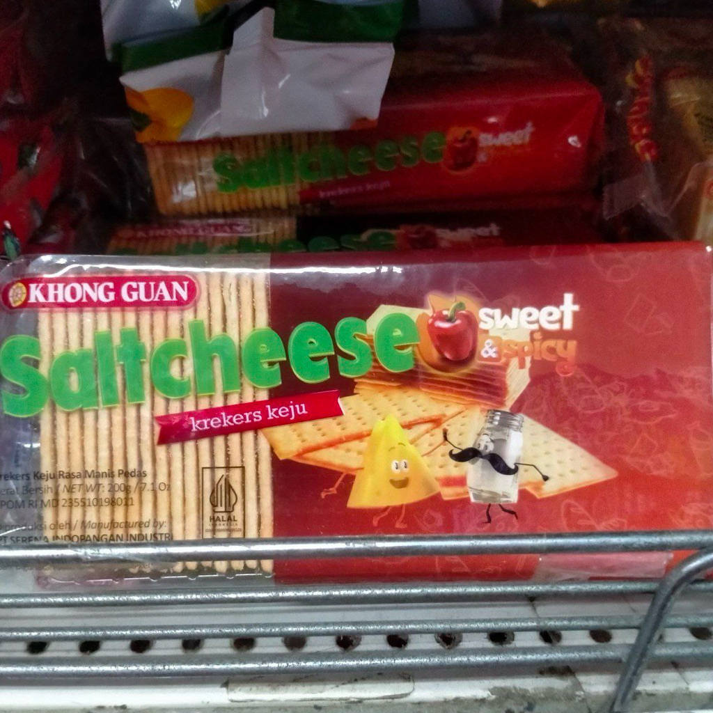 

Khong Guan Saltchesse Krekers Keju Sweet & Spicy 200g