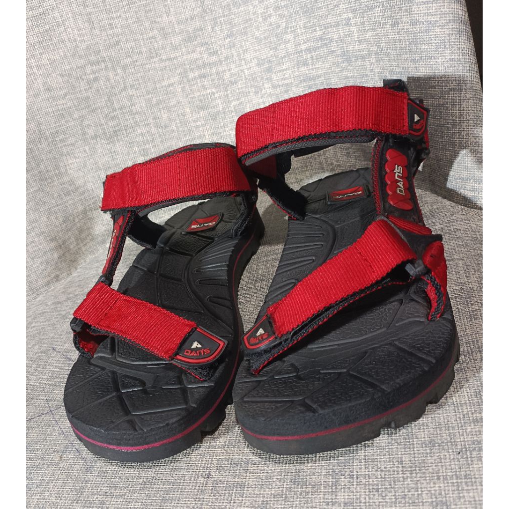 Sandal gunung Dans size 39