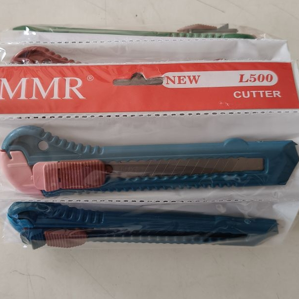 

Pisau Kater 1 Lembar isi 12 Pcs Cutter Tajam - Size Besar Warna Dof