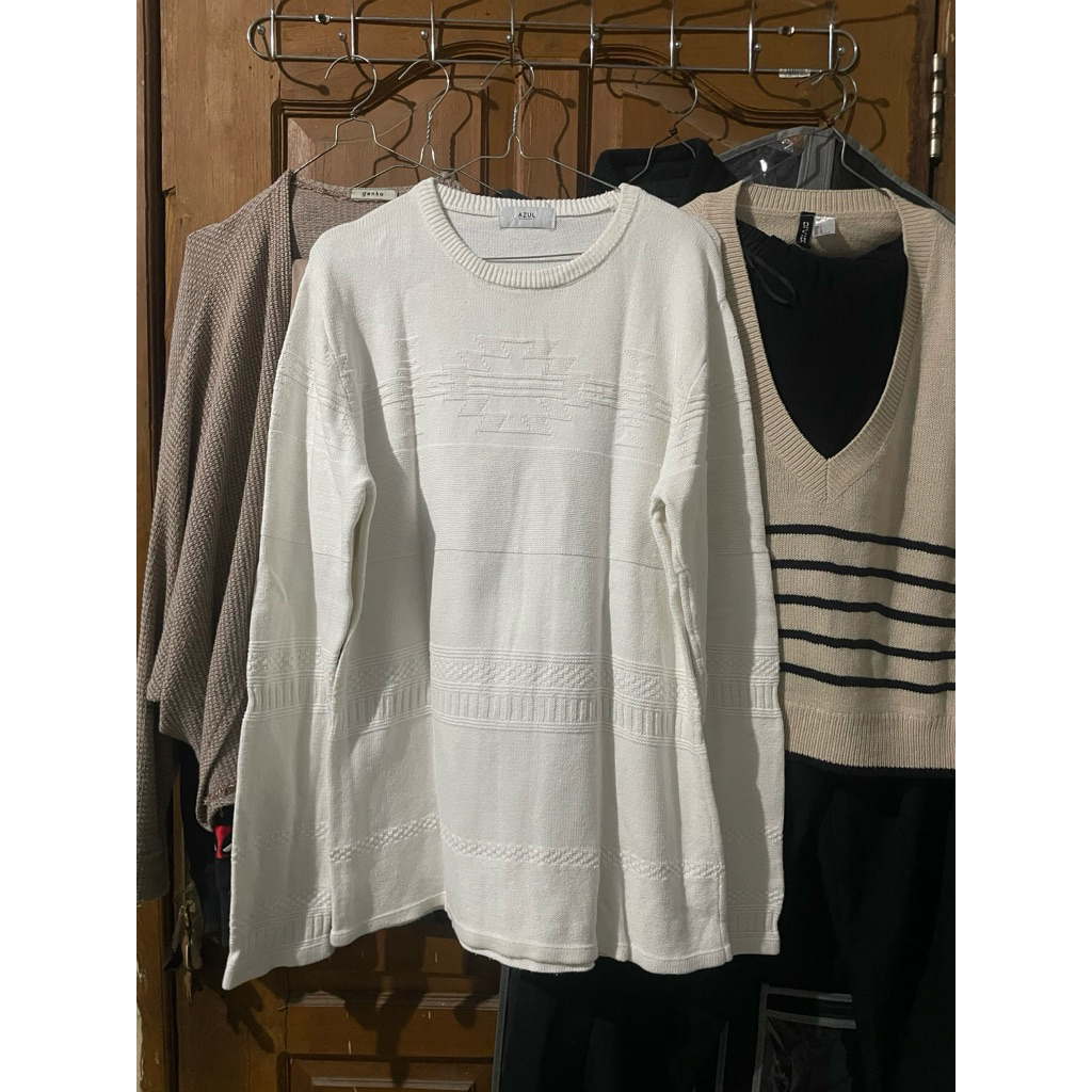 Knit azul by moussy putih