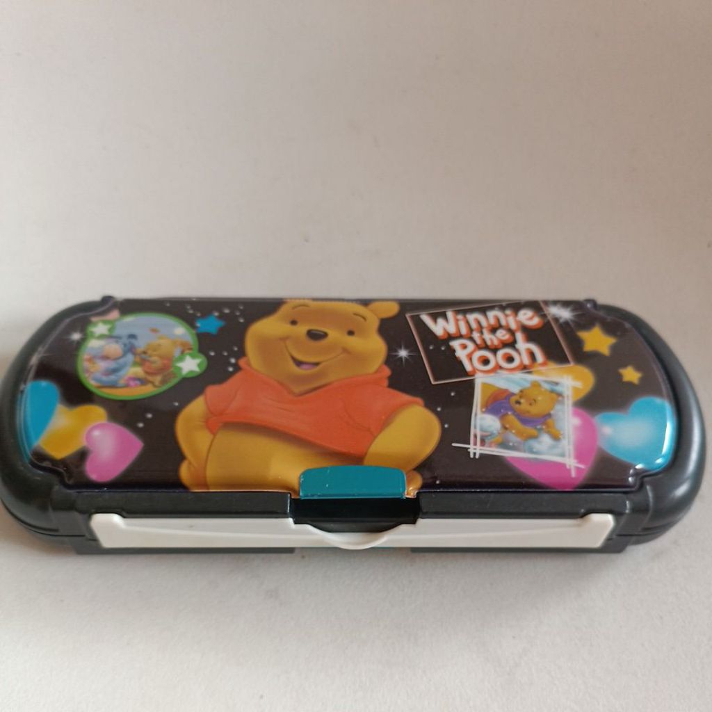 

Kotak pensil winnie the pooh magnet