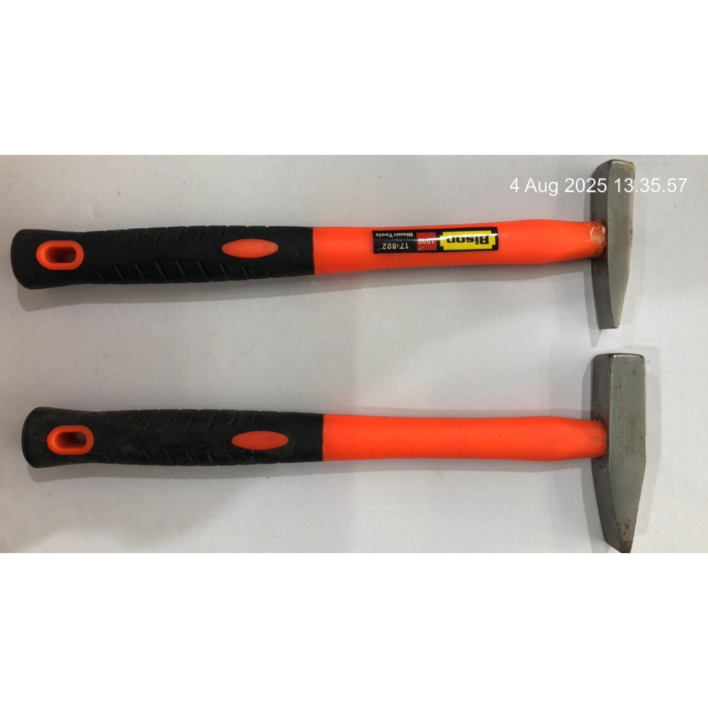 Palu Martil Pertukangan Serbaguna