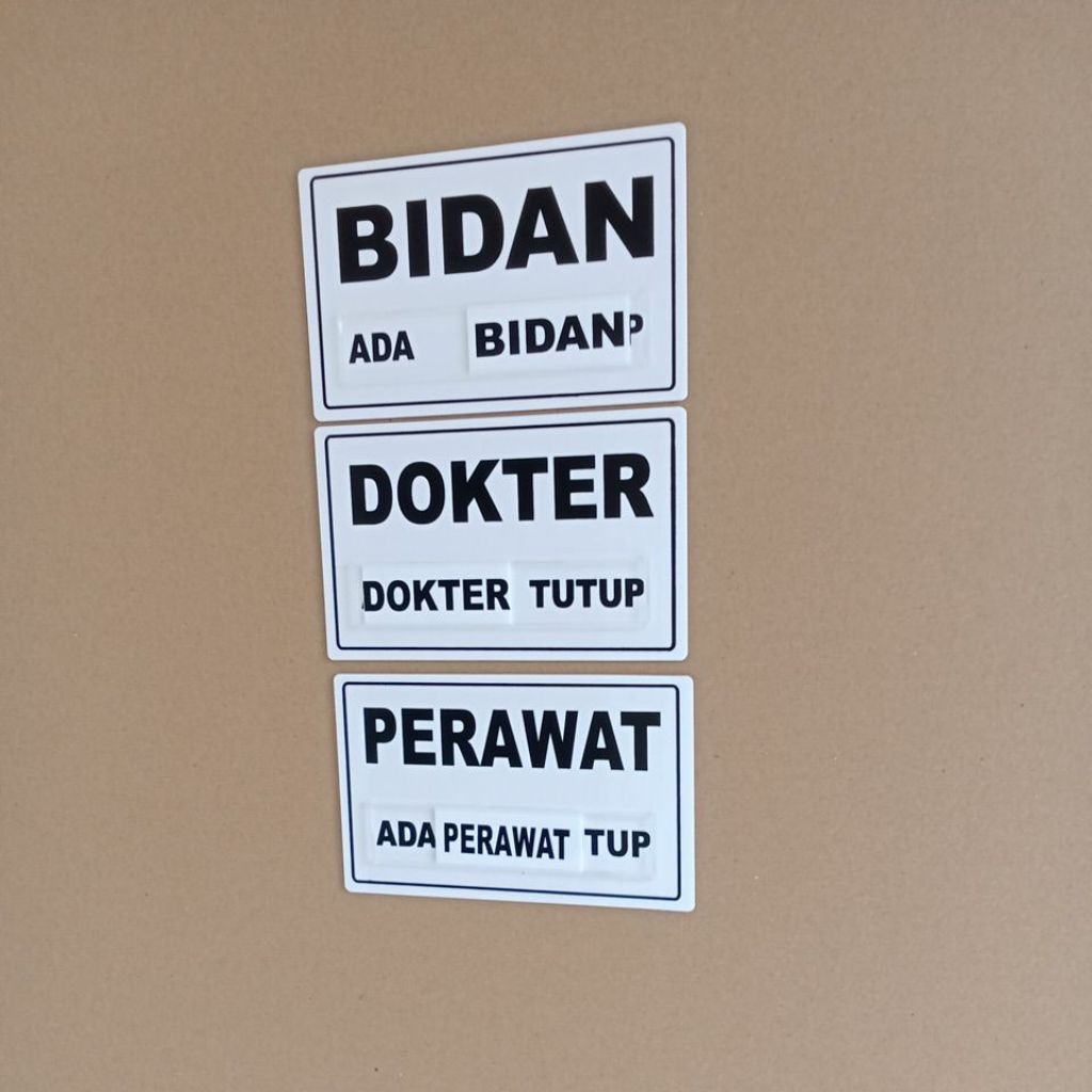 

Acrylic papan nama bidan polos 15x24cm