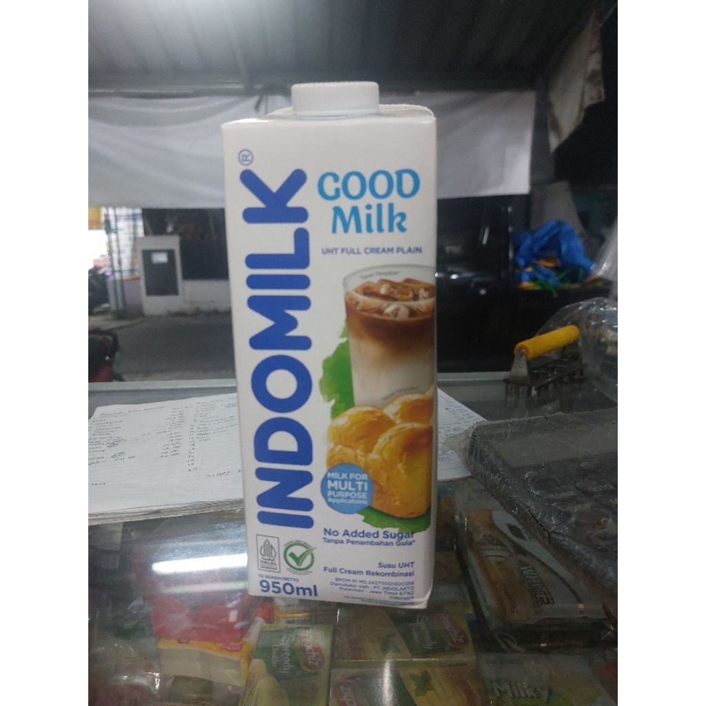 

Indomilk Susu UHT Full cream