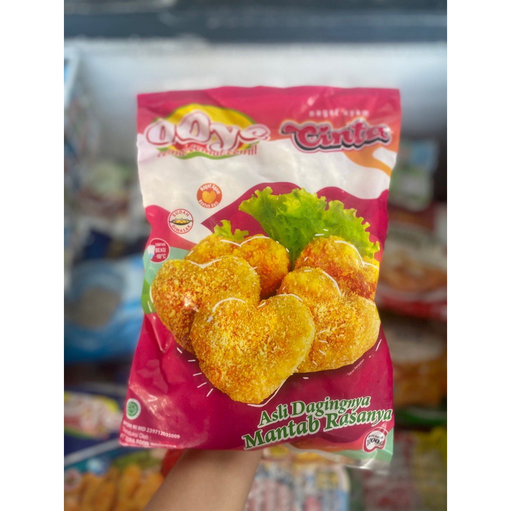 

OOYE Nugget Love 1kg / Nugget ayam bentuk love frozen