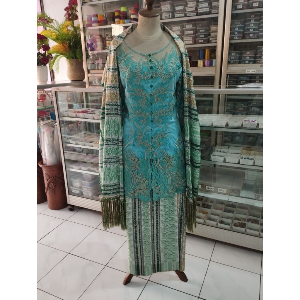 setelan kebaya & songket