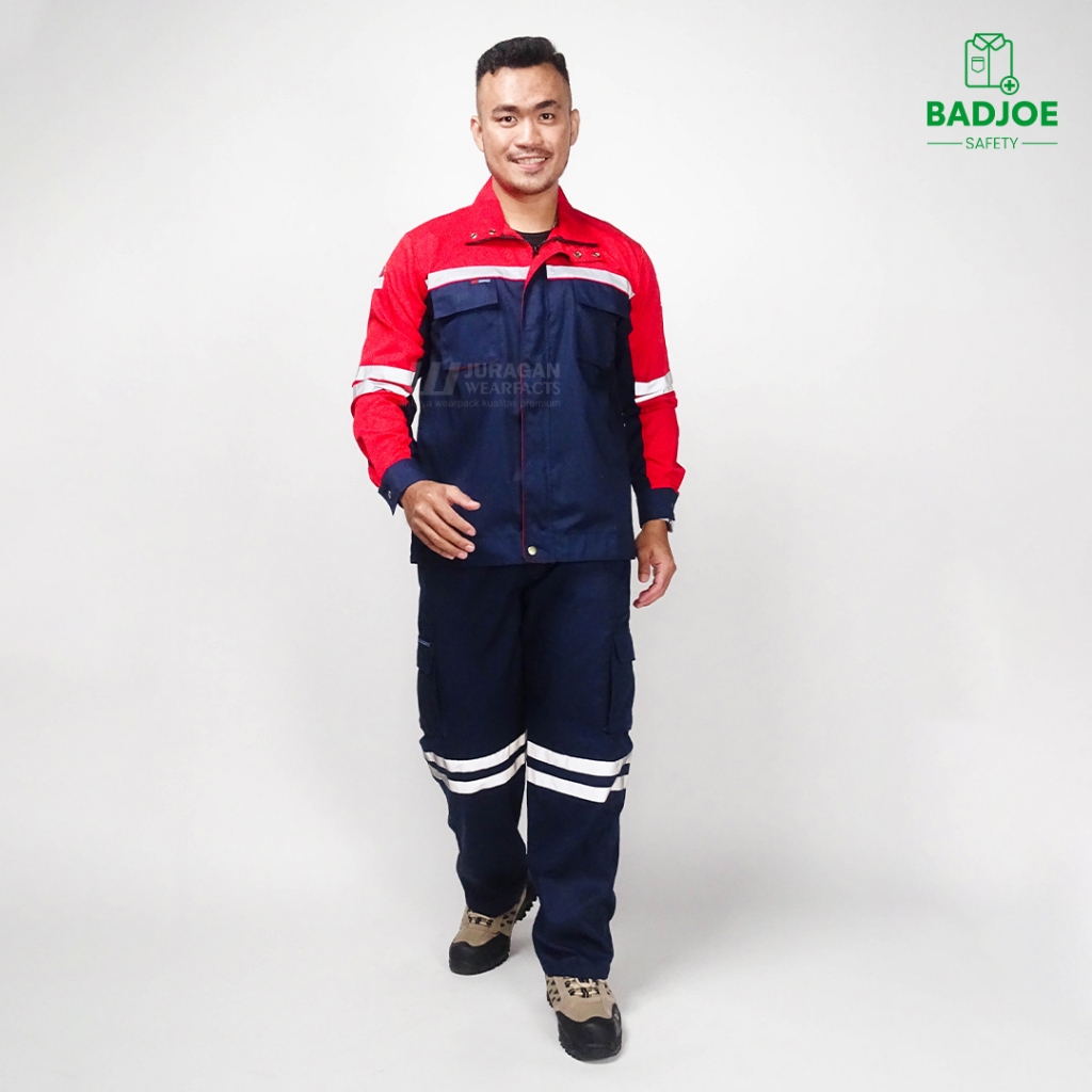 Wearpack Safety Setelan Atasan Warna Merah Bawahan Biru Navy