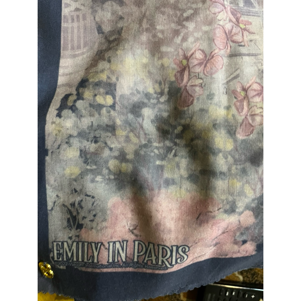 buttonscarves emily in paris