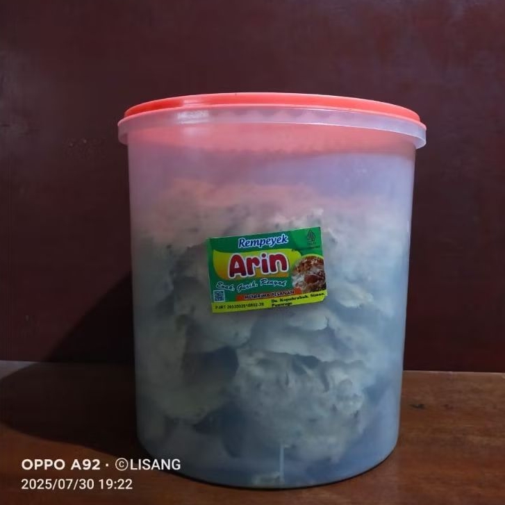 

REMPEYEK ARIN - Rempeyek semua varian ( Toples 10 liter ) | Peyek Kacang | Peyek Udang rebon | Peyek Kacang Hijau | Peyek Dele Hitam