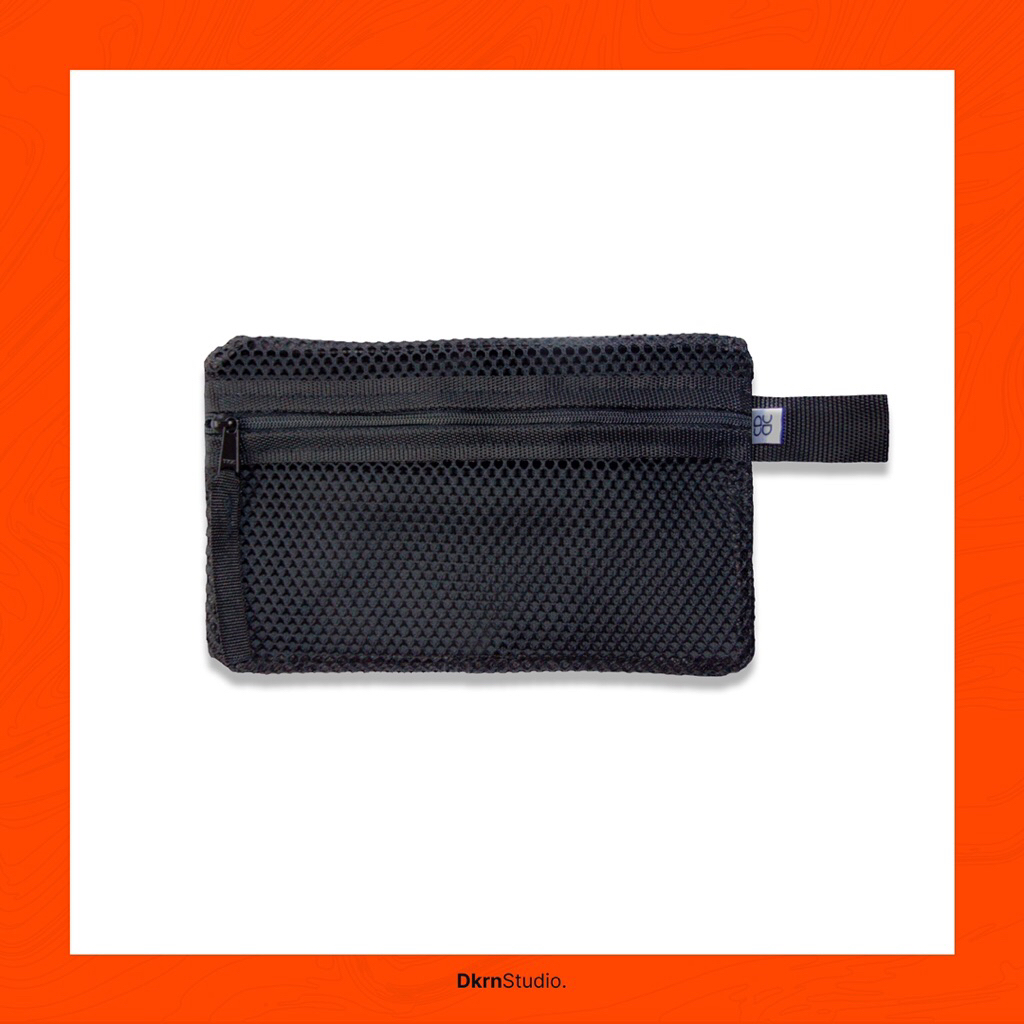 

Pouch Pen Black vr. 02 / Tempat Pensil Warna Hitam