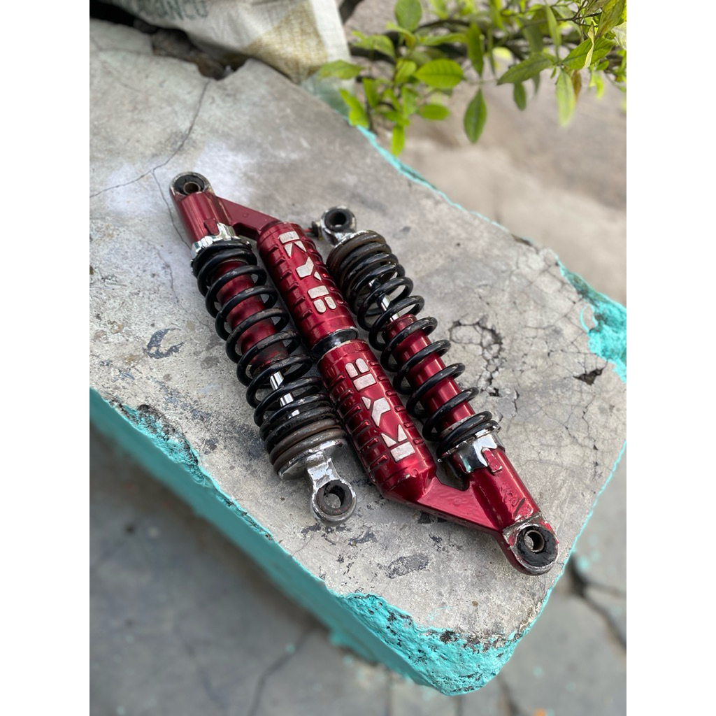 Shock belakang KYB RZR
