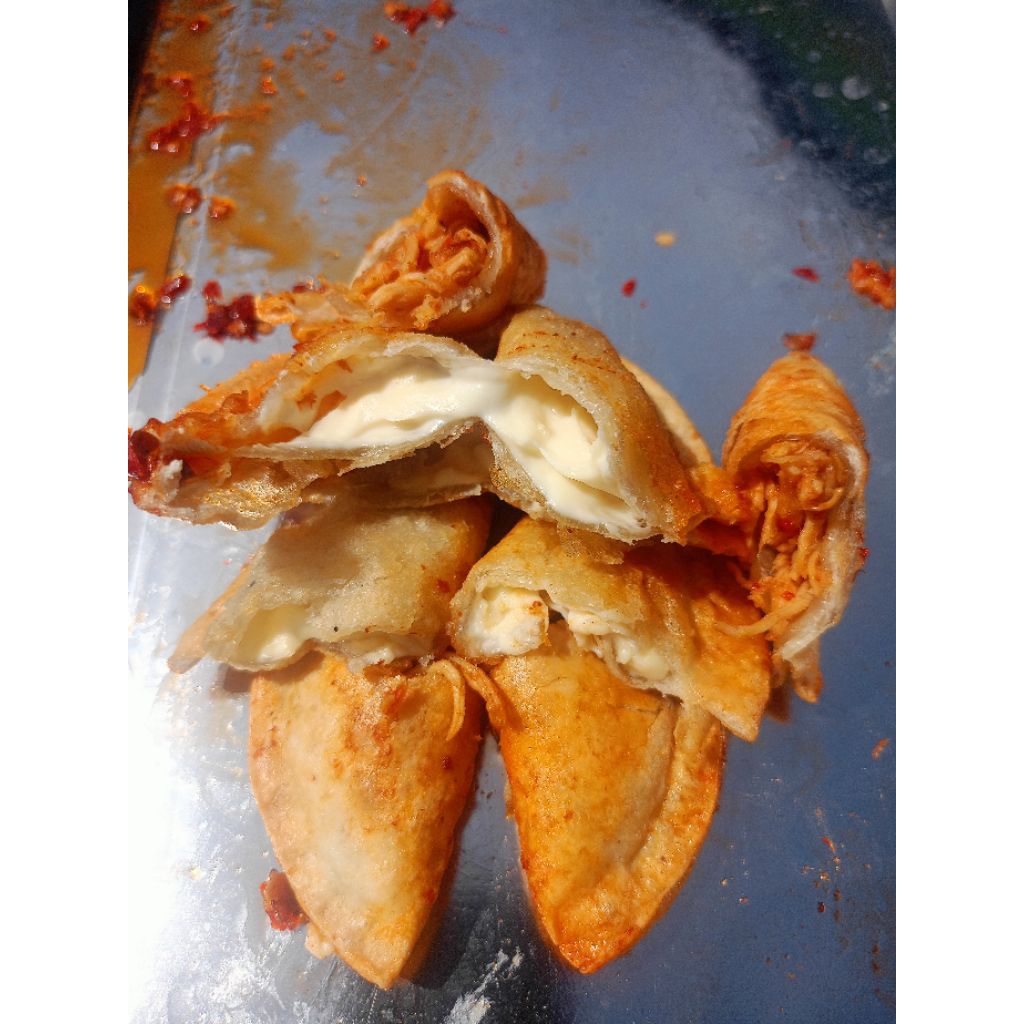 

Paket frozen cireng isi ayam suwir pedas
