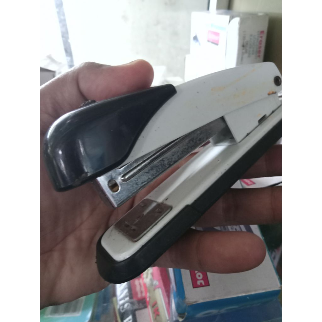 

Stapler
