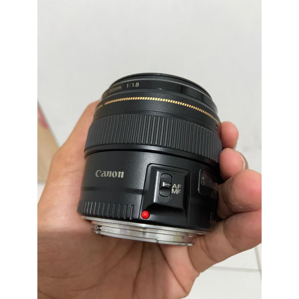 Lensa Canon 85mm F1.8 USM Second Normal