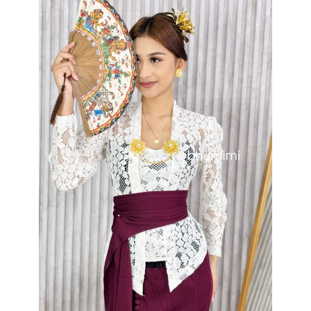kebaya zara/kebaya brokat/kebaya putih