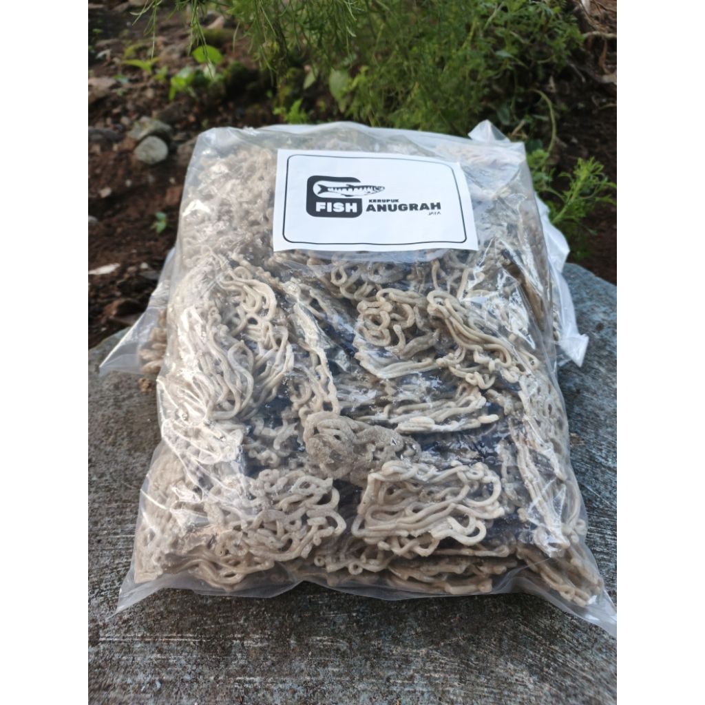 

Kerupuk Mentah Ikan Tengiri Kemasan 2 KG Kerupuk Ikan Motif Lonjong