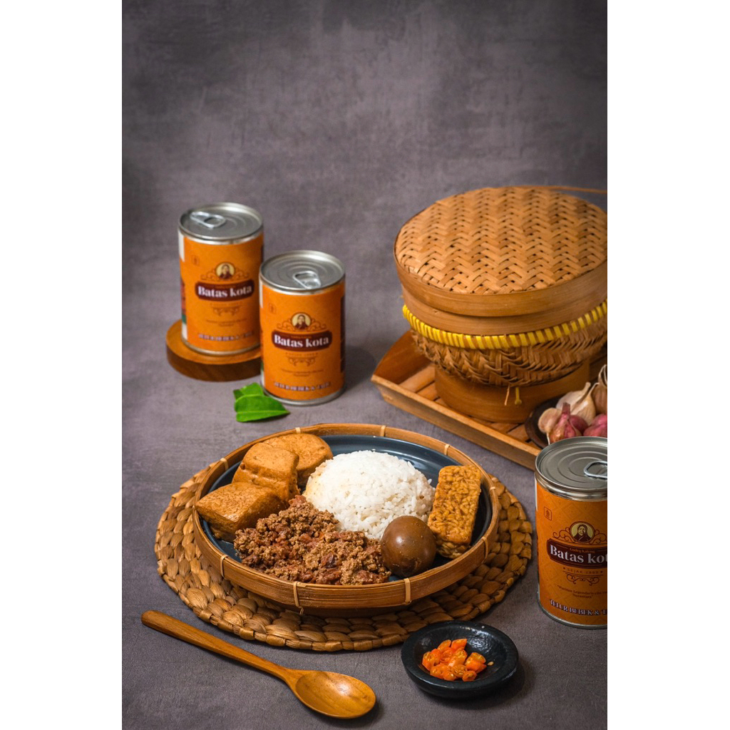 

Gudeg telur bebek dan tahu bacem