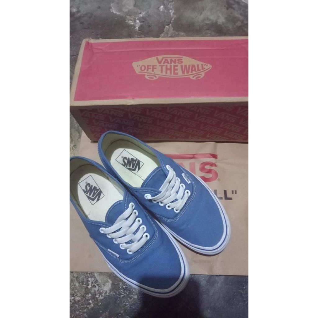 vans authentic blue navy