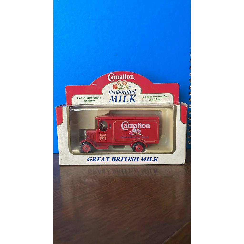 Diecast Lledo Van Carnation ( made in England).