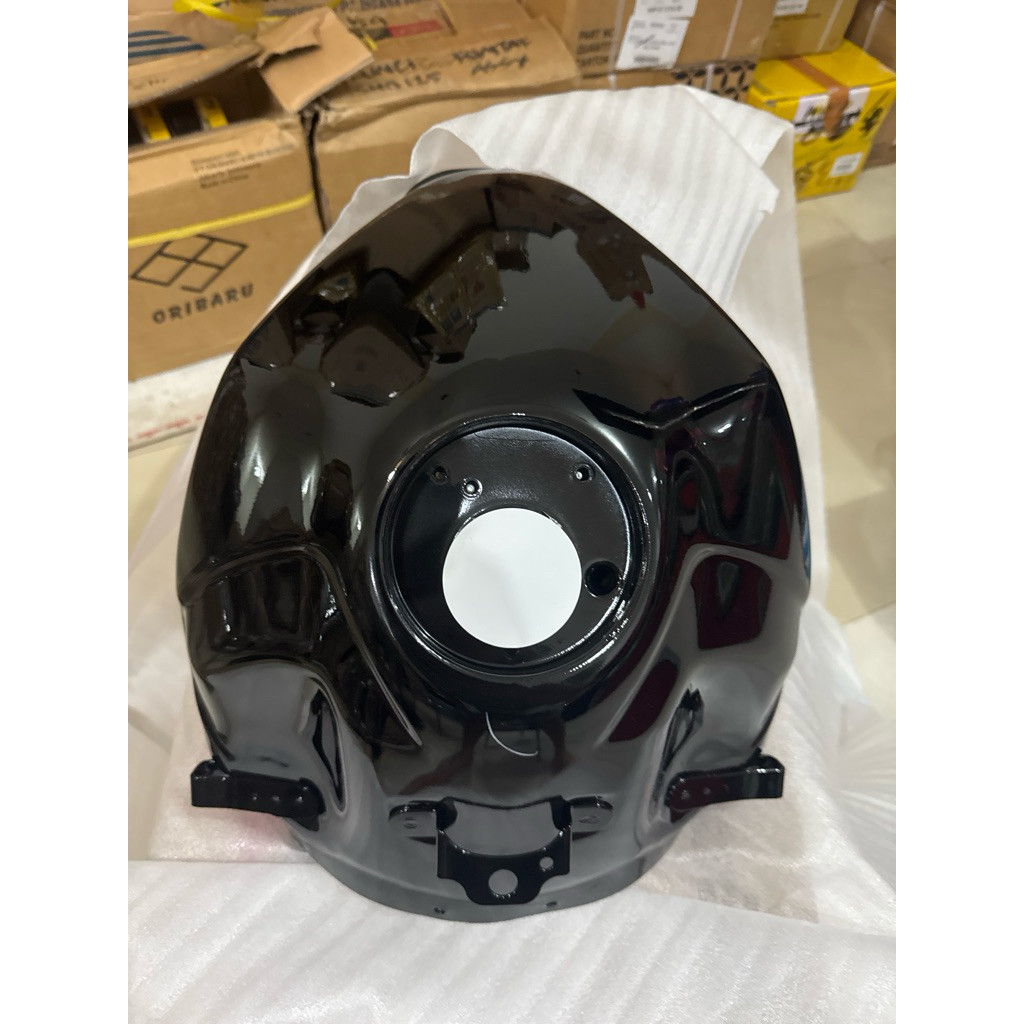 Tangki motor Vixion new Asli Yamaha