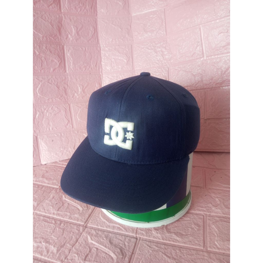 Topi Starter Snapback Logo DC Shoes  Navy/White