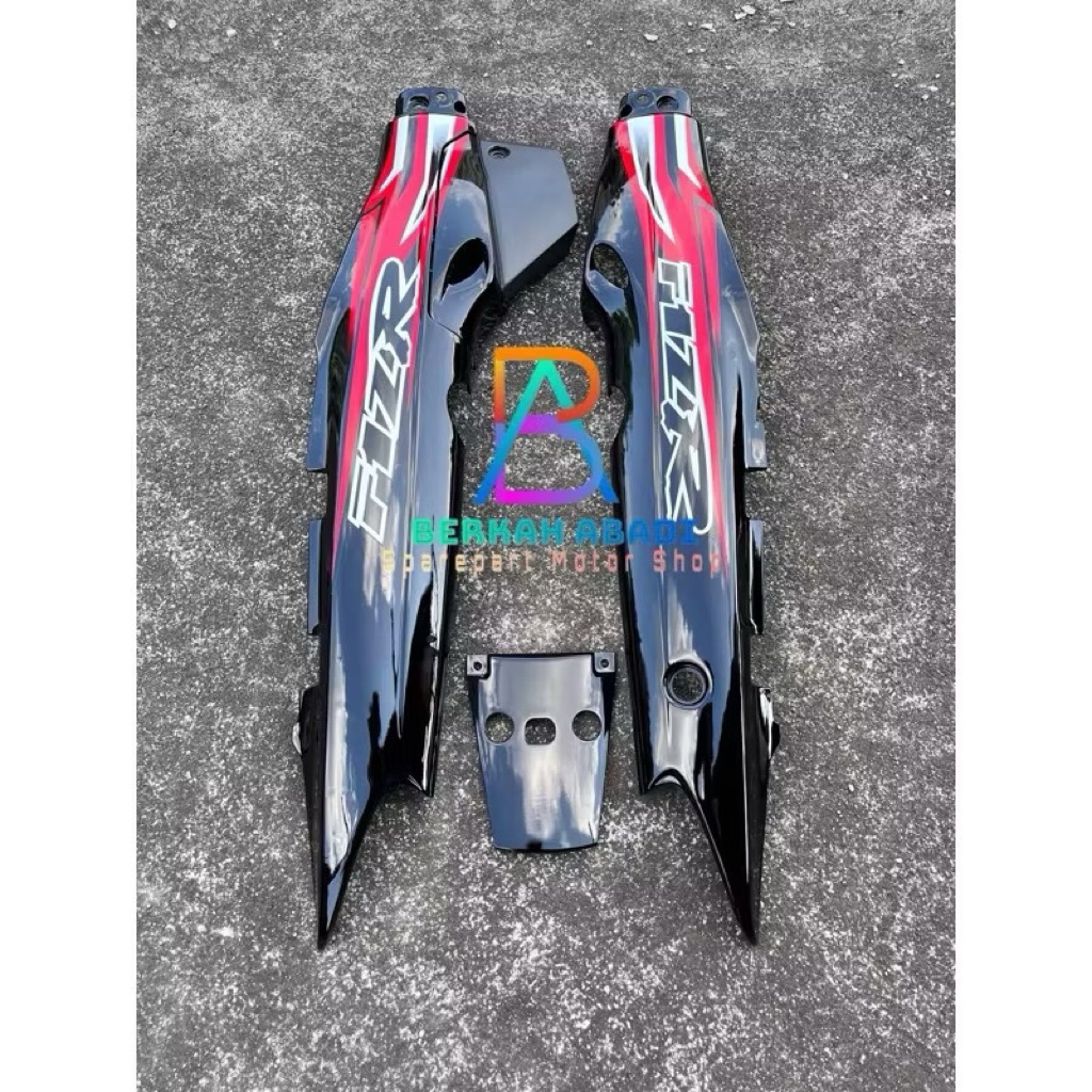 COVER BODY belakang samping kanan kiri set box aki FIZR fizr hitam ( include striping special editio