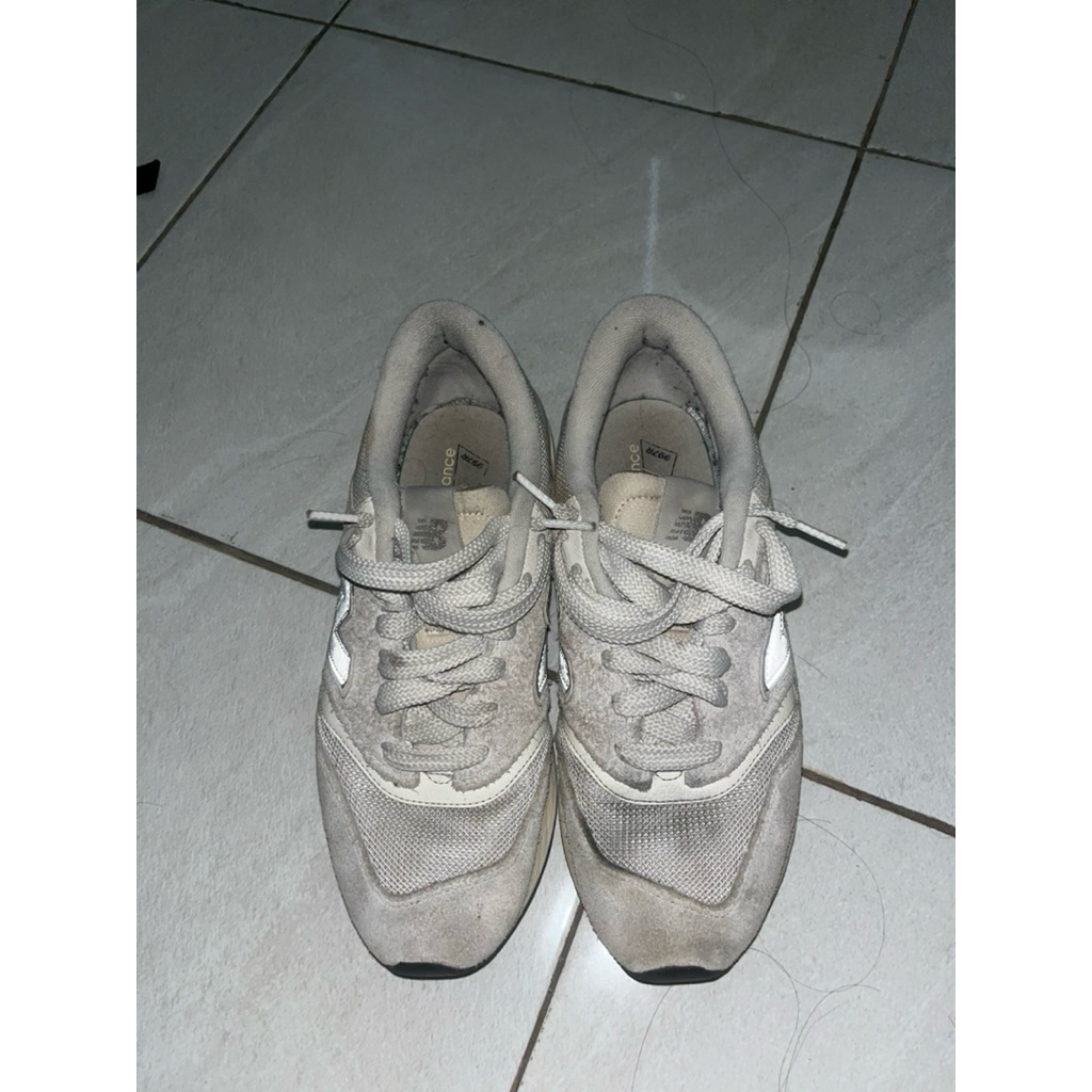 NB 997 SECOND NO MINUS