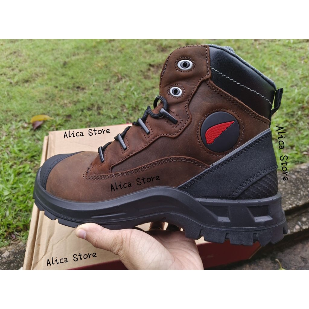 Red Wing Seri 3228. Size 40,41 & 42 (Baru, Lengkap Box dan Bonus Oil, Serta Kacamata Safety)