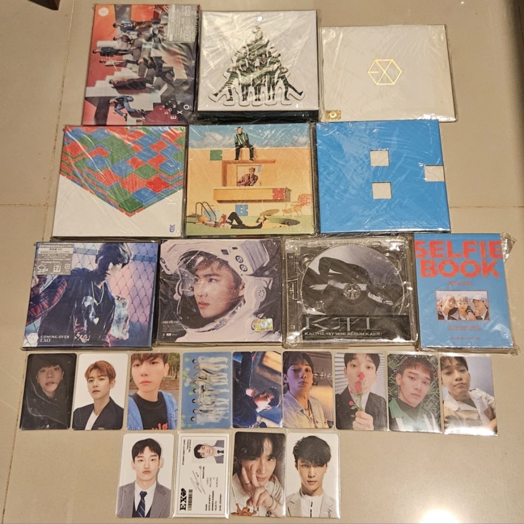 EXO DONT FIGHT THE FEELING PHOTOBOOK VER, BAEKHYUN DELIGHT BAMBI CITY LIGHTS, UNIVERSE, OBSESSION, E