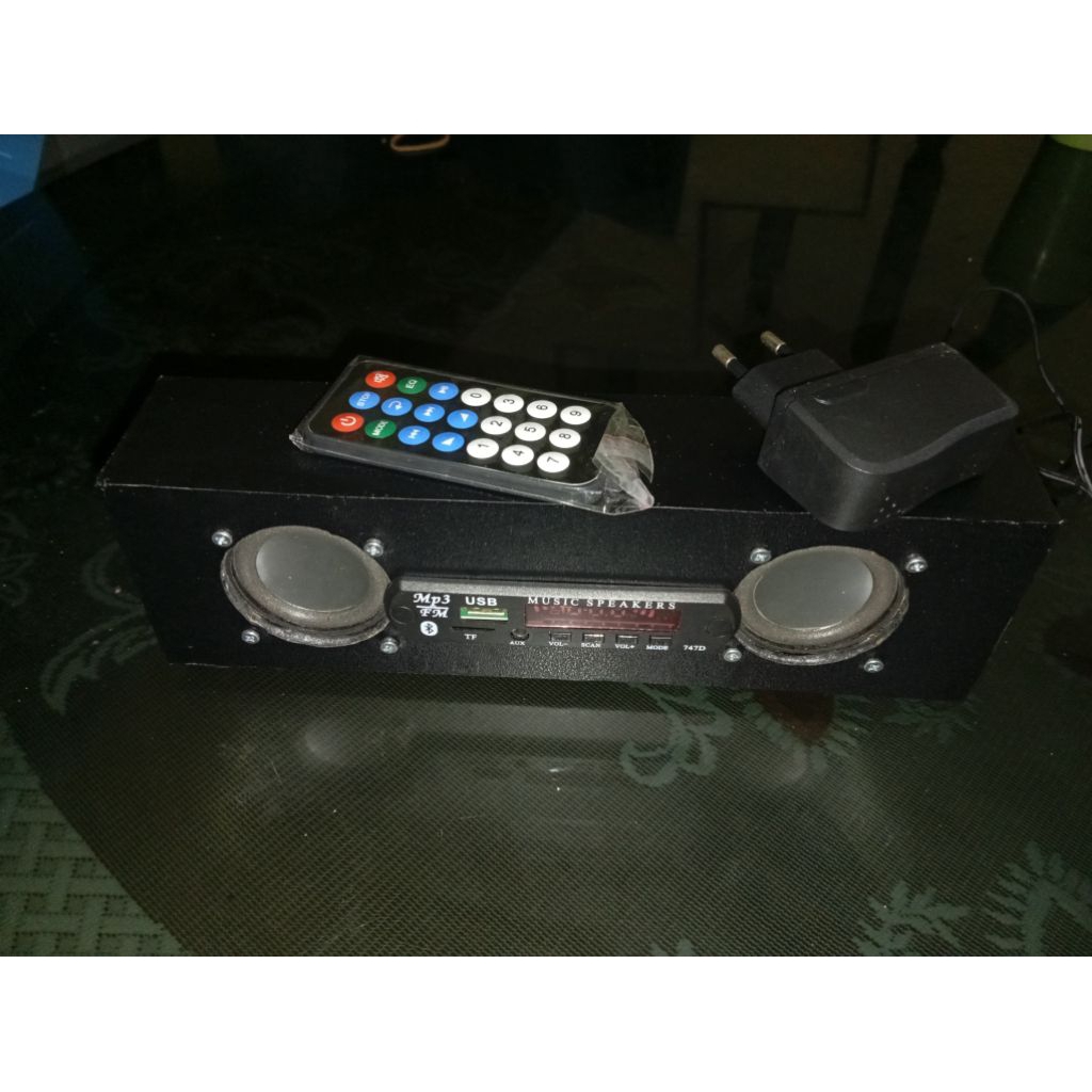 Speaker Bluetooth FM Radio Music Box dengan Modul MP3