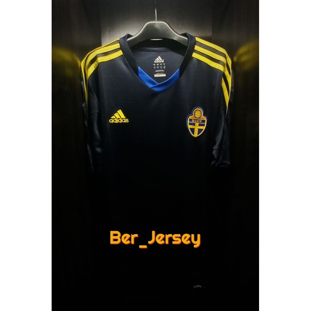 Jersey Swedia Away 2013