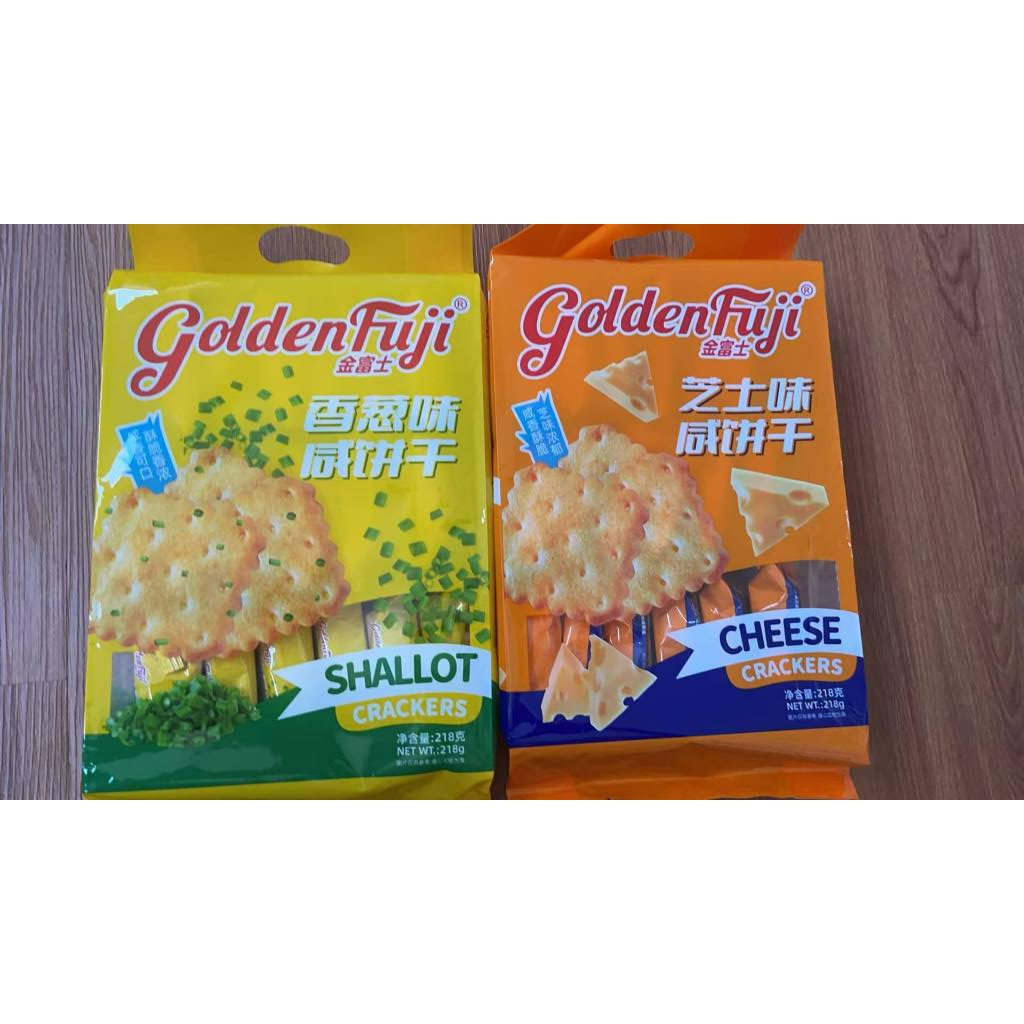 

Golden Fuji cheese shallot crackers 218g