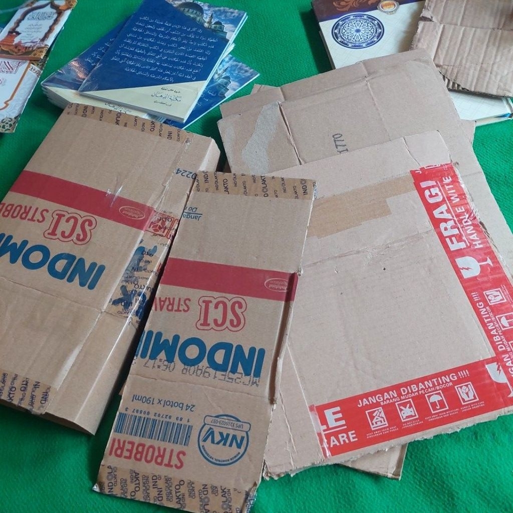 

KERDUS PECKING WAJIB DI BAWAH BELANJA 100.000