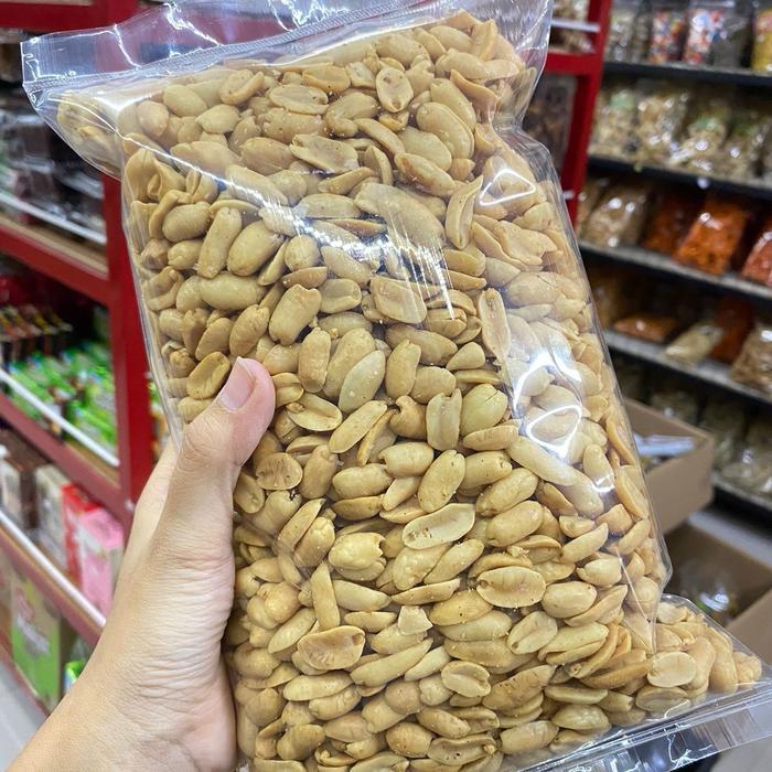

Kacang Bawang Gurih Madura 1/4 Kg Kacang Goreng Bawang Putih