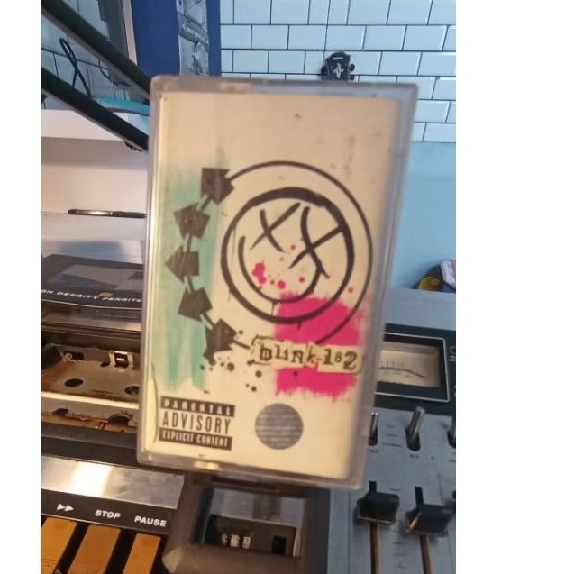 KASET PITA BLINK 182 SELF TITLE