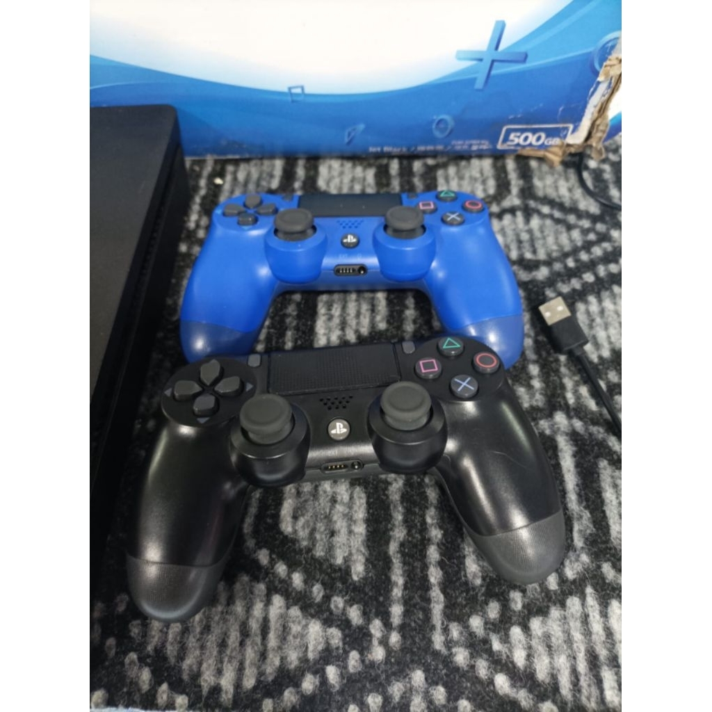 PS 4 slim 500 GB seri 2218A (region indo) second