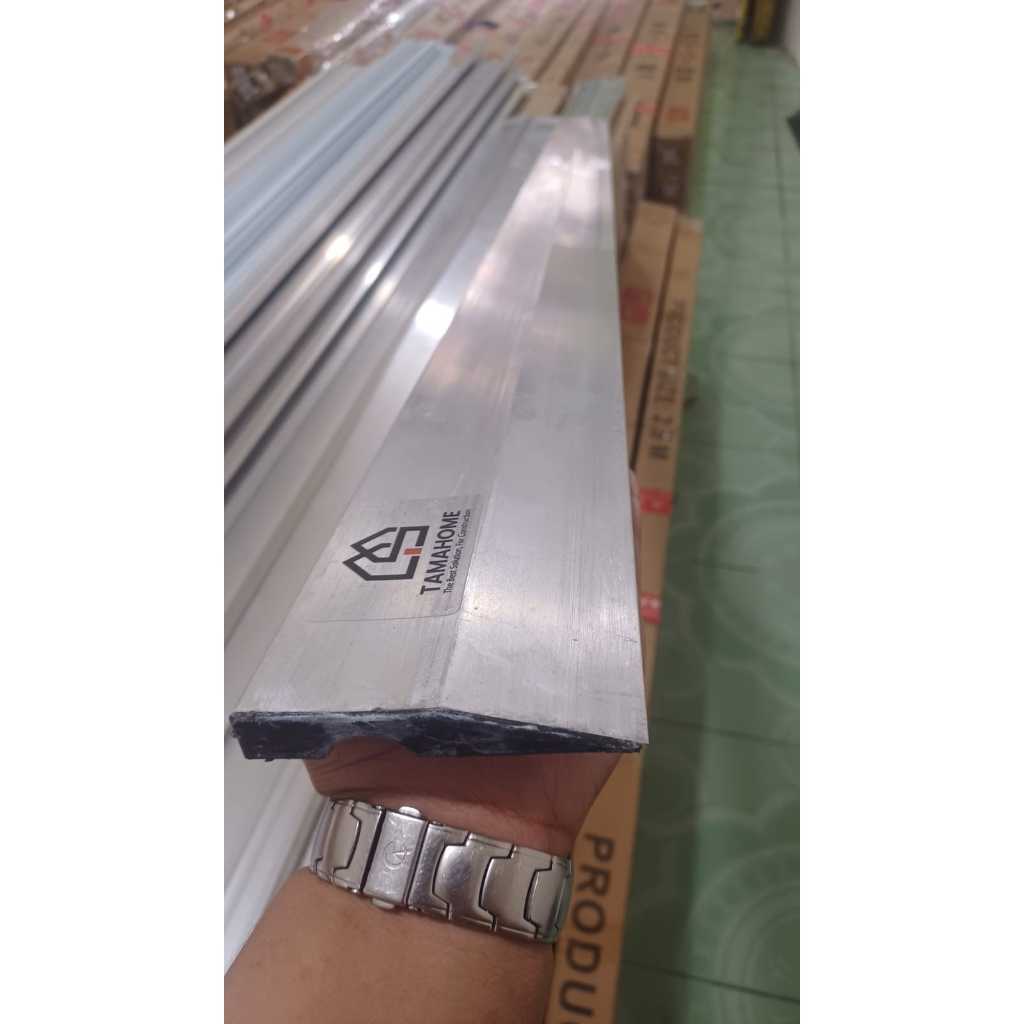 Jidar Alumunium Panjang 1,8 Meter (V) - Alat Plesteran Adukan Semen -Alat Tukang Bangunan Jidar Panj