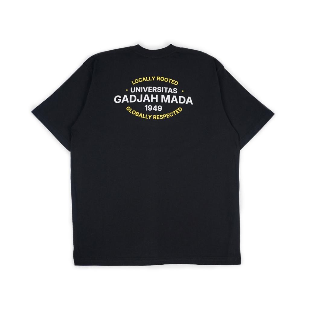Merchandise UGM X Dagadu T-Shirt Regular Black | Kaos Lengan Pendek Pria Wanita | Cotton Combed
