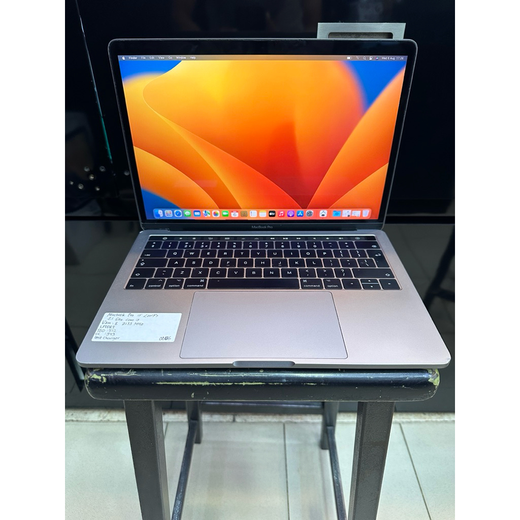 Macbook pro 13-inch 2017 Toucbar-Core i5 16/512GB