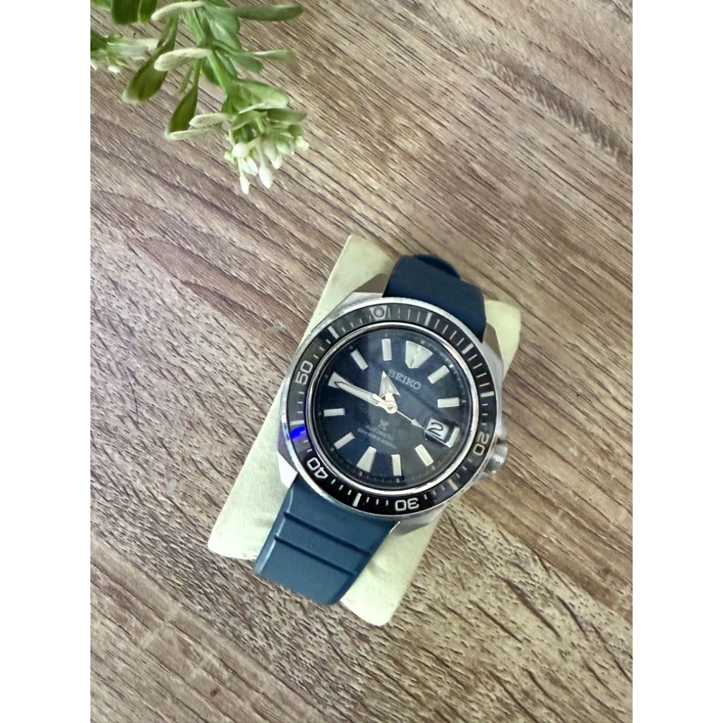 Jam tangan pria merk SEIKO