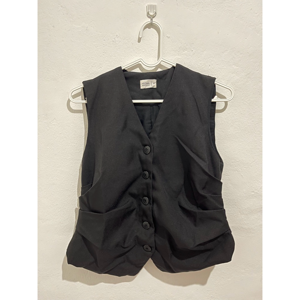 Preloved Yeona vest
