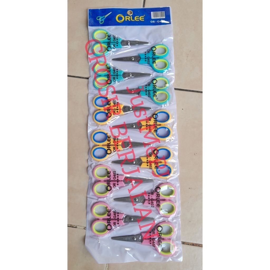 

(12 pcs) Gunting Kecil RENCENG LEMBARAN ukuran 4 inch