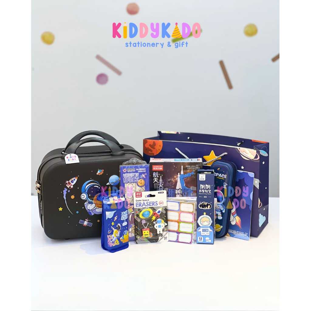 

[KHUSUS BATAM] Set stationery karakter space dengan koper pin