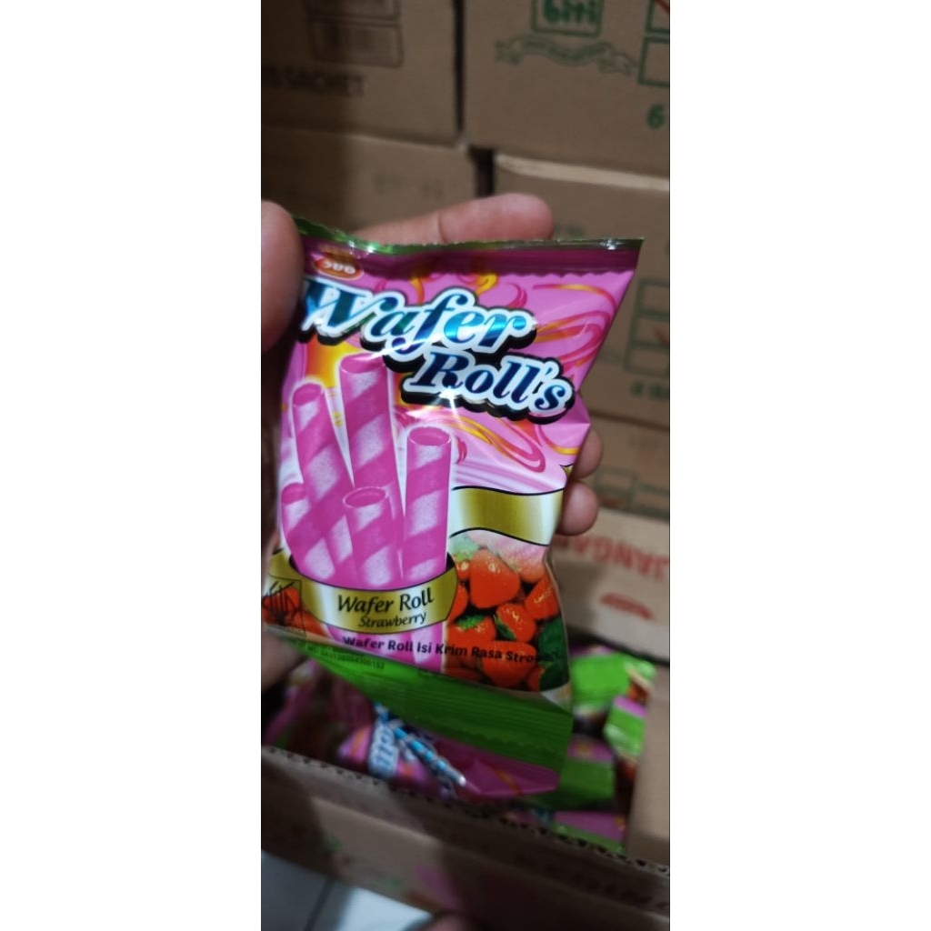 

SNACK WAFER ROLLS VARIAN CHOCOLATE / STRAWBERRY