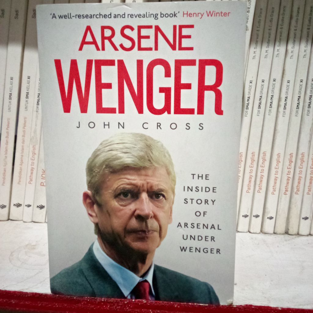 Arsene Wenger. Jhon Cross