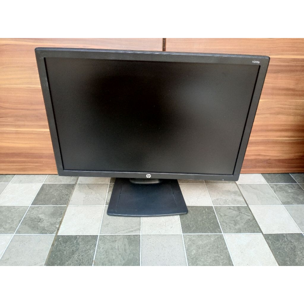 Monitor PC 24 INCH Normal Siap Pakai