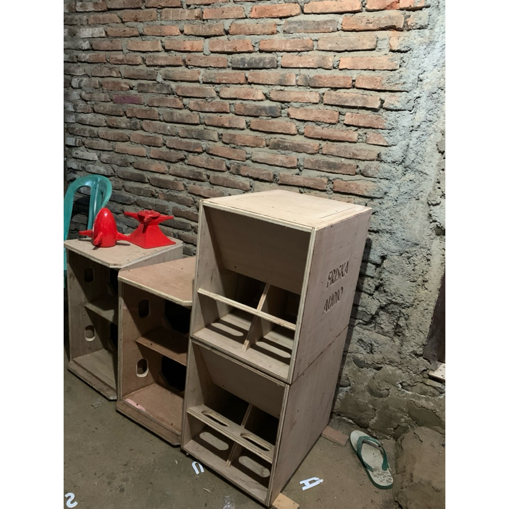 box cla 12 inch sepasang