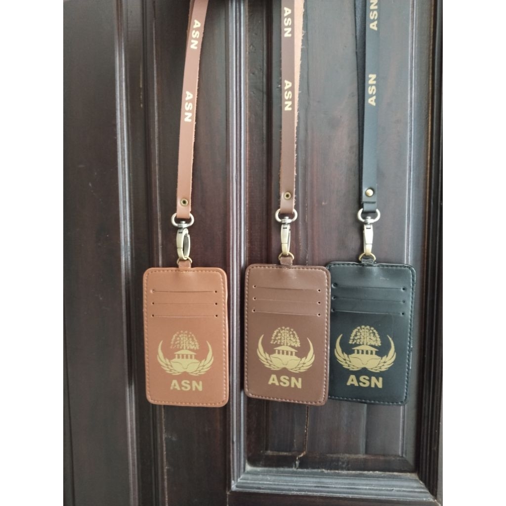 

Id card holder Name Tage Custom