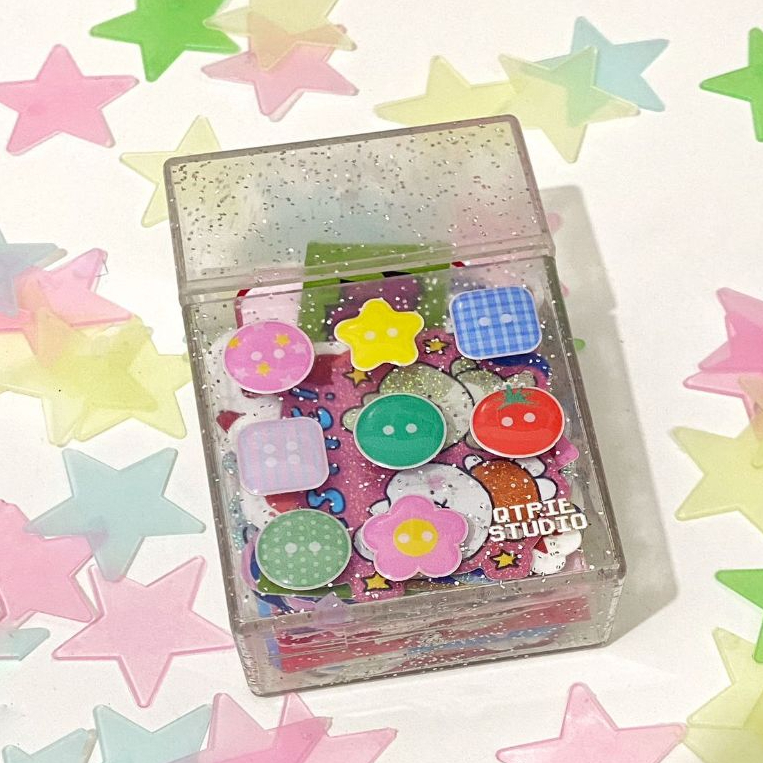 

QTPIESTUDIO | GLITTER TRANSPARANT ACRYLIC MULTIPURPOSE STORAGE PHOTOCARD STICKER KOTAK AKRILIK SERBAGUNA PC KARTU KPOP STIKER